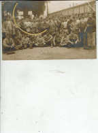 CARTE PHOTO GROUPE DE MILITAIRES /234 - Personnages