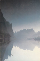 CHINE.. GUILIN ( ENVOYE DE). " PLACID LI RIVER ". ANNEE 1986 + TEXTE + TIMBRES - Cina