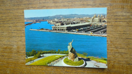 Marseille , Monument Aux Héros De La Mer , Grands Ports Et Cathédrale - Monumenten