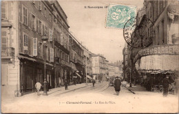 20709 Cpa 63 Clermont Ferrand - La Rue De L'Ecu - Clermont Ferrand