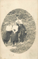 Souvenir Photo Postcard Family Group Photo In Nature 1916 - Photographie