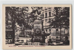 39111008 - Muenchen. Waitzfelderbrunnen Am Thierschplatz. Karte Beschrieben Handschriftliches Datum Von 1922. Gute Erha - Muenchen
