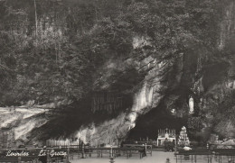 AD377 Lourdes - La Grotte Miraculeuse / Viaggiata 1958 - Lourdes