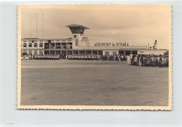 Cameroun - DOUALA - L'aéroport - PHOTO FORMAT 9 Cm. X 13 Cm. - Cameroun