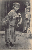 Algérie - Jeune Fille Portant De L'eau Dans Le Mezoued - Ed. ND Phot. Neurdein 117 A - Frauen