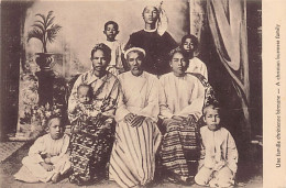 MYANMAR Burma - A Christian Burmese Family - Publ. Missions Etrangères De Paris  - Myanmar (Burma)