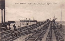 Côte D'Ivoire - GRAND-BASSAM - Le Wharf Et Le Paquebot Asie De La Compagnie Des Chargeurs Réunis - Ed. Bloc Frères 1 - Costa De Marfil