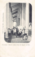 Cambodge - PHNOM PENH - Sous Les Colonnes D'une Des Pagodes Du Palais Royal - Ed. Claude Et Cie Série Du Cambodge - Cambogia