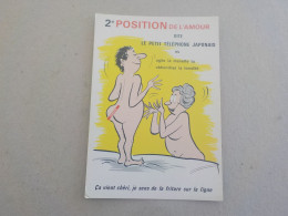 CPSM -  AU PLUS RAPIDE - CARTE HUMORISTIQUE COQUINE  - FEMME  DENUDEE -   NON VOYAGEE - Humour