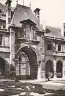 AD379 Paris - Musee Carnavalet - Arc De Nazareth / Non Viaggiata - Musées