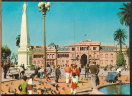 °°° 30998 - ARGENTINA - BUENOS AIRES - PLAZA DE MAYO Y CASA ROSADA - 1973 With Stamps °°° - Argentina
