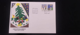 C) 1990. NORWAY. FCD. CHRISTMAS CELEBRATION. DOUBLE STAMP. XF - Autres - Europe