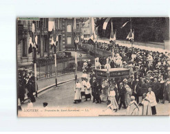 LOUVIERS : Procession Du Saint-Sacrement - état - Louviers