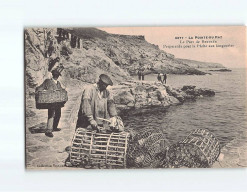 LA POINTE DU RAZ : Le Port De BESTREE, Préparatifs Pour La Pêche Aux Langoustes - Très Bon état - La Pointe Du Raz