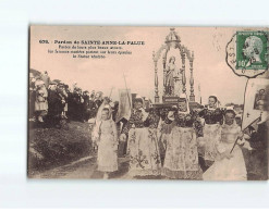 Pardon De Sainte-Anne-la-Palue, Parées De Leurs Plus Beaux Atours, Les Femmes Mariées Porte La Statue - état - Other & Unclassified