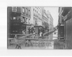 PARIS : Inondations De 1910, Chemins Sur Chevalets Construits Dans Le Bas De La Rue Du Bac - Très Bon état - Alluvioni Del 1910