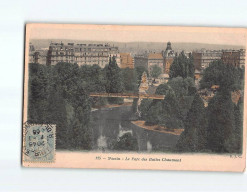 PARIS : Le Parc Des Buttes Chaumont - état - Autres Monuments, édifices