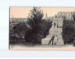 PARIS : Square Du Père Lachaise, Le Déclin Et L'Aurore - Très Bon état - Piazze