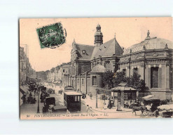 FONTAINEBLEAU : La Grande Rue Et L'Eglise - état - Fontainebleau