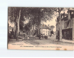 FONTAINEBLEAU : Avenue Du Chemin De Fer Et Place De La République - état - Fontainebleau