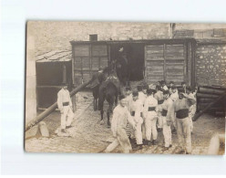 FONTAINEBLEAU : Embarquement Des Chevaux - état - Fontainebleau