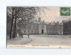 RAMBOUILLET : L'Hôtel De Ville - état - Rambouillet