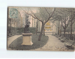 PARIS : Square Palissy - état - Plazas