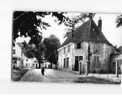 BESSY SUR CURE : L'Ecole (ancienne Abbaye) - état - Otros & Sin Clasificación