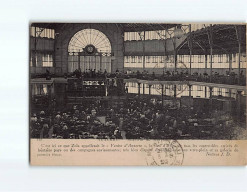 AUXERRE : Intérieur Du Marché - état - Auxerre