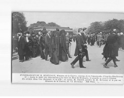 ISSY LES MOULINEAUX : Funérailles De M. Berteaux, Ministre De La Guerre, Après Le Défilé - Très Bon état - Issy Les Moulineaux