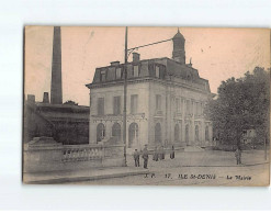 L'ILE SAINT DENIS : La Mairie - état - L'Ile Saint Denis