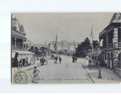 CABOURG : Le Grand Hôtel, Vue Prise De La Rue De La Mer - Très Bon état - Cabourg