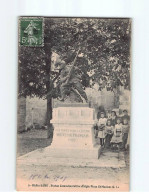 BAR SUR AUBE : Statue Commémorative - Très Bon état - Bar-sur-Aube