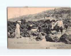 TROUVILLE : A La Pêche Dans Les Roches Noires - état - Trouville