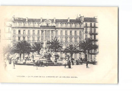 TOULON - La Place De La Liberté Et Le Grand Hôtel - Très Bon état - Toulon