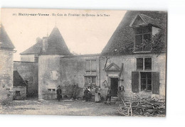 MERRY SUR YONNE - Un Coin De L'intérieur Du Château De La Tour - Très Bon état - Autres & Non Classés