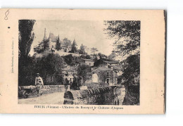 ITEUIL - L'Entrée Du Bourg Et Le Château D'Aignes - Très Bon état - Other & Unclassified