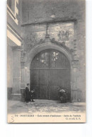 POITIERS - Ecole Normale D'Instituteurs - Entrée Du Vestibule - Très Bon état - Poitiers