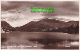 R345765 Snowdon From Llanberis Lake. 215869. Valentine And Sons. RP. 1950 - Monde