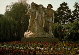 CPM - BELFORT - Square Lechten Monument "l'âge De Pierre" (Sculpteur: H. Daillon) - Edition La Cigogne - Sculture