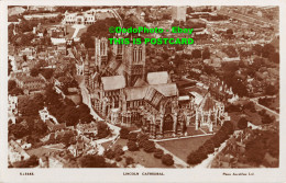 R346012 Lincoln Cathedral. W. H. S. Kingsway Real Photo Series. Aerofilms - Monde