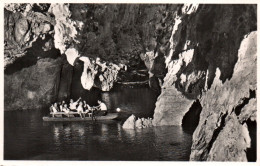 CPA - GROTTE - LAC Souterrain St LÉONARD  ... Edition Perrochet-Matile - Saint-Léonard