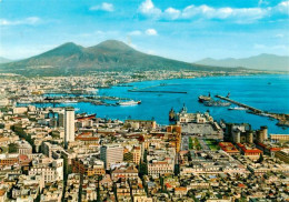 73945693 Napoli_Neapel_Naples_IT Panorama Hafen Vesuv - Autres & Non Classés