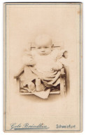 Fotografie Gebr. Brändlein, Schweinfurt A. M., Portrait Eines Süssen Babys  - Personnes Anonymes