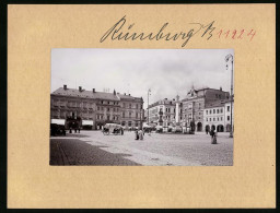 Fotografie Brück & Sohn Meissen, Ansicht Rumburg I. B., Marktplatz Mit Hotel Goldener Löwe, Schuhgeschäft, Restaura  - Altri & Non Classificati