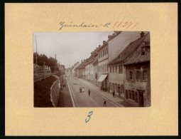 Fotografie Brück & Sohn Meissen, Ansicht Grünhain I. Erzg., Markt Mit Lampenputzer Und Wohnhäuser  - Orte