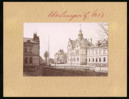 Fotografie Brück & Sohn Meissen, Ansicht Oberlungwitz, Rathaus & Sparkasse Mit Strassenansicht  - Orte