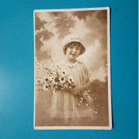 Cartolina Bambina. Viaggiata 1933 - Gruppen Von Kindern Und Familien