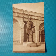 Cartolina Barletta - Statua Di Eraclio. Non Viaggiata - Barletta