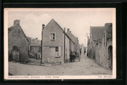 CPA Bernières-sur-Mer, Vieilles Fermes  - Sonstige & Ohne Zuordnung